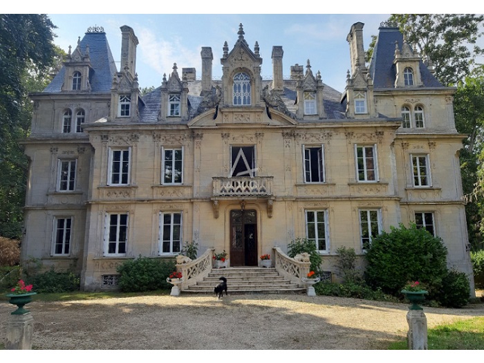 achat vente Château Classique Néogothique a vendre  , chapelle, dépendances Caen , à 15 mn CALVADOS NORMANDIE