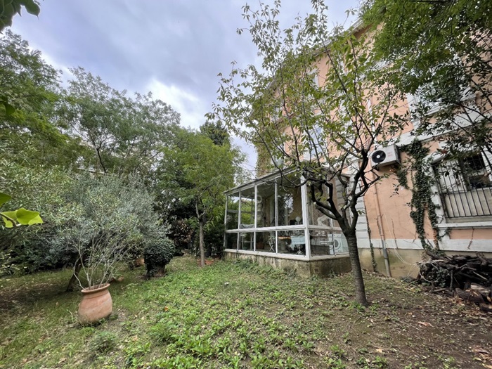 achat vente Maison de Maître a vendre  à restaurer , garage, piscine Montpellier , quartier Lemasson, proximité centre ville HERAULT LANGUEDOC ROUSSILLON
