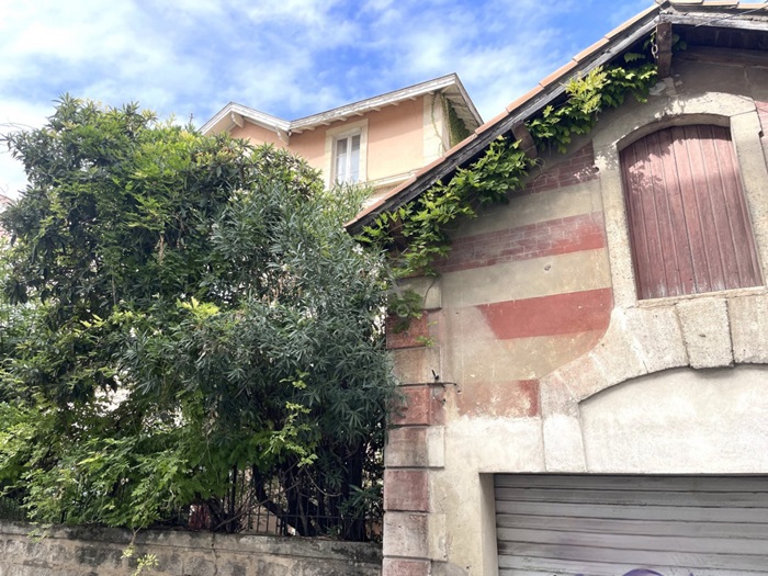 achat vente Maison de Maître a vendre  à restaurer , garage, piscine Montpellier , quartier Lemasson, proximité centre ville HERAULT LANGUEDOC ROUSSILLON