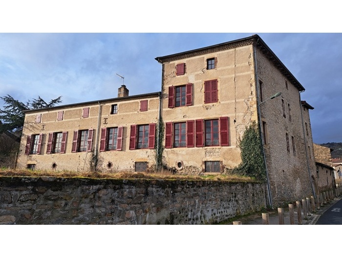 achat vente Demeure de Caractère a vendre  , dépendances Ardes , charmante ville touristique PUY DE DOME AUVERGNE