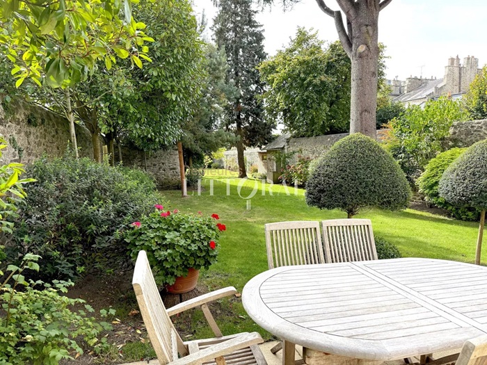 achat vente Demeure de Caractère a vendre  restaurée  Dinan , quartier ancien COTE D'ARMOR BRETAGNE