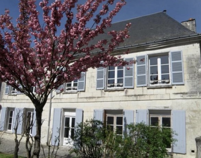 achat vente Hôtel particulier a vendre   Loches centre  INDRE ET LOIRE CENTRE