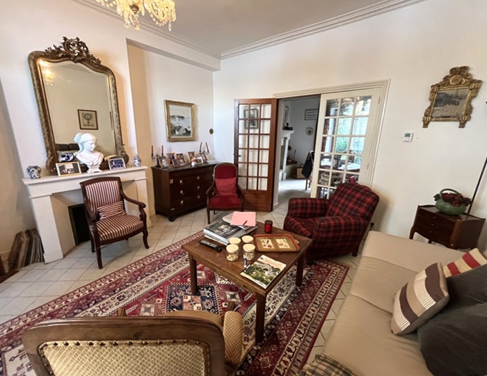 achat vente Maison bourgeoise a vendre  en parfait état , garage indépendant, cave à vin troglodytique Montsoreau , vue sur la Loire MAINE ET LOIRE PAYS DE LA LOIRE