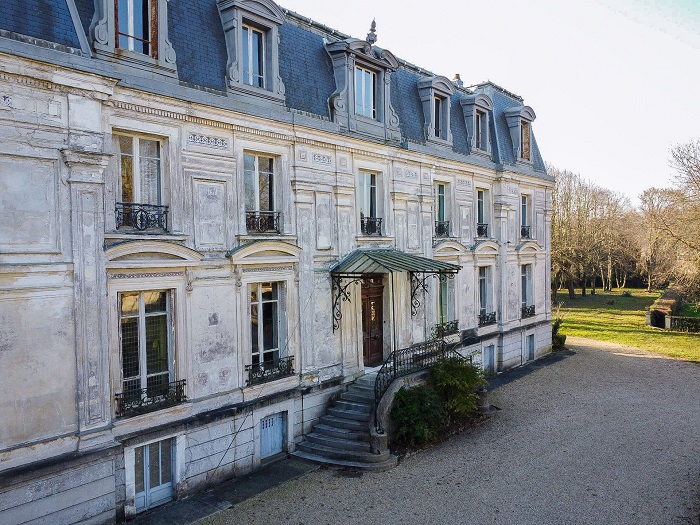 achat vente Château Classique a vendre  , dépendances Villevaudé  SEINE ET MARNE ILE DE FRANCE