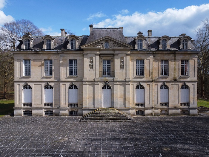 achat vente Château Néoclassique a vendre  , dépendances Chantilly  OISE PICARDIE