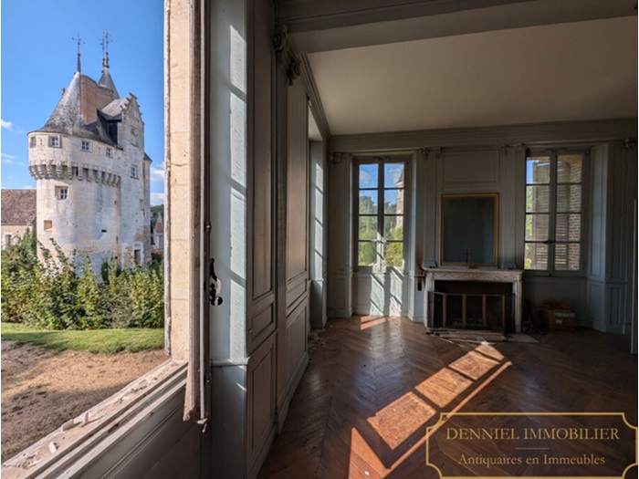 achat vente Château  a vendre  Classé MH , dépendances Chartres , lisière petit village du Perche, 8km A10 (120km de Paris) EURE ET LOIR CENTRE
