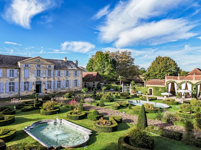 achat vente Elegant Château Classique a vendre  ISMH en totalité , dépendances, chapelle Pau , à 1h30 de Biarritz et de l'Atlantique PYRENEES ATLANTIQUES AQUITAINE