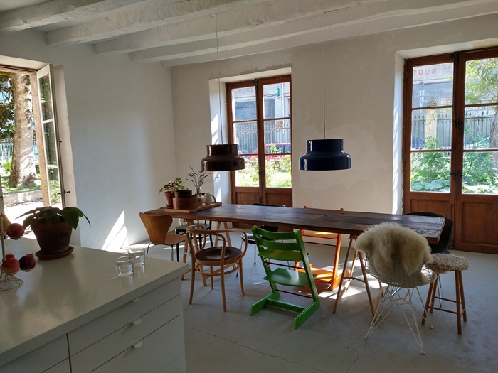 achat vente Manoir Urbain a vendre  à finir de restaurer , dépendance, 2nde maison indépendante Saint-Céré , tous commerces à pied LOT MIDI PYRENEES