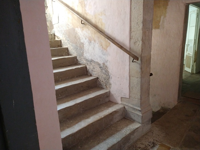 achat vente Manoir Urbain a vendre  à finir de restaurer , dépendance, 2nde maison indépendante Saint-Céré , tous commerces à pied LOT MIDI PYRENEES