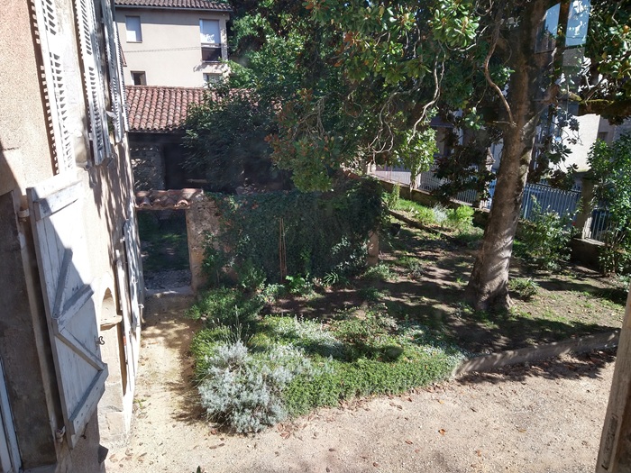 achat vente Manoir Urbain a vendre  à finir de restaurer , dépendance, 2nde maison indépendante Saint-Céré , tous commerces à pied LOT MIDI PYRENEES