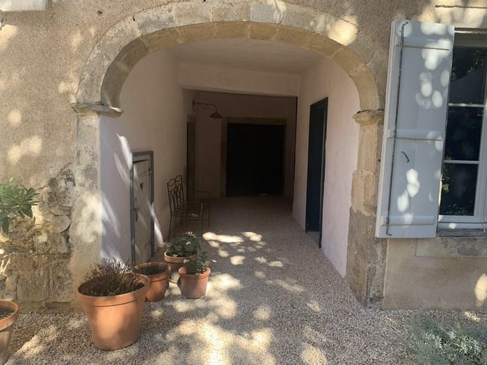 achat vente Manoir Urbain a vendre  à finir de restaurer , dépendance, 2nde maison indépendante Saint-Céré , tous commerces à pied LOT MIDI PYRENEES