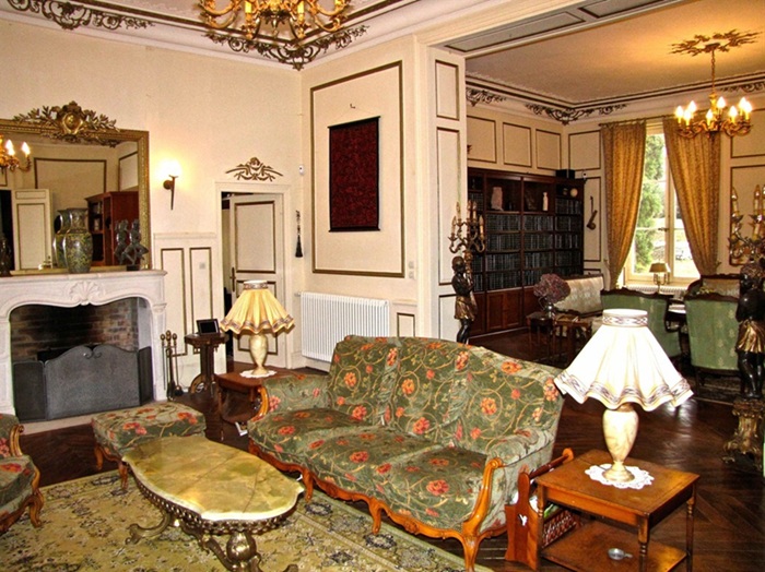 achat vente Château Classique a vendre  , piscine, maison de gardien Tournon-Saint-Pierre , 30 mm de Chatellerault (TGV-1h20 PARIS), au calme et sans nu INDRE ET LOIRE CENTRE