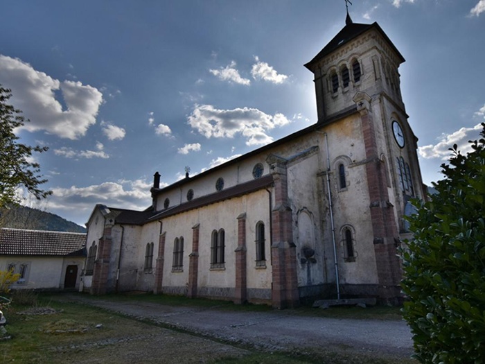 achat vente Chapelle a vendre  , 90 places de parking Cornimont , entre Épinal, Colmar et Belfort VOSGES LORRAINE