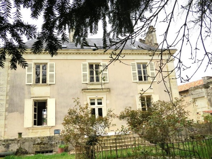achat vente Bâtisse Classique Empire a vendre  , dépendances Auzay  VENDEE PAYS DE LA LOIRE