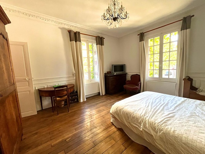 achat vente Maison de Maître a vendre  , garage Noyon , cœur centre historique, moins de 20min de Compiègne OISE PICARDIE