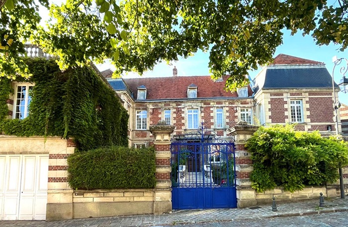 achat vente Maison de Maître a vendre  , garage Noyon , cœur centre historique, moins de 20min de Compiègne OISE PICARDIE