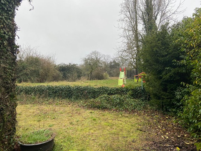 achat vente Maison de Maître a vendre  à restaurer , dépendance, maison indépendante Cluis , au cœur du village INDRE CENTRE